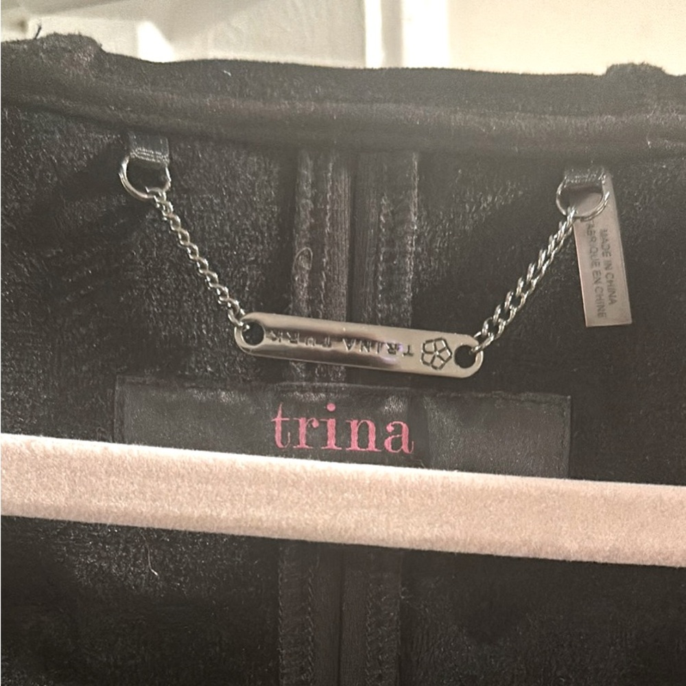 TRINA TURK WINTER COAT * GORGEOUS * SIZE SMALL